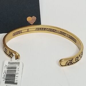 🆕️💥Pair of Alex & Ani Love Bangle